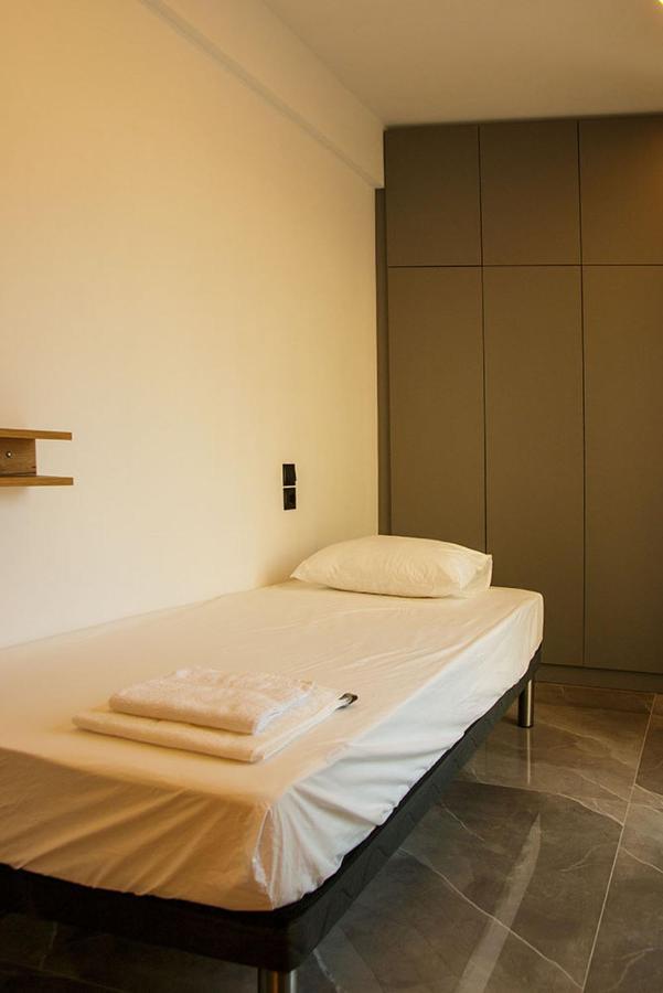 P J Luxury Suites Serres Buitenkant foto