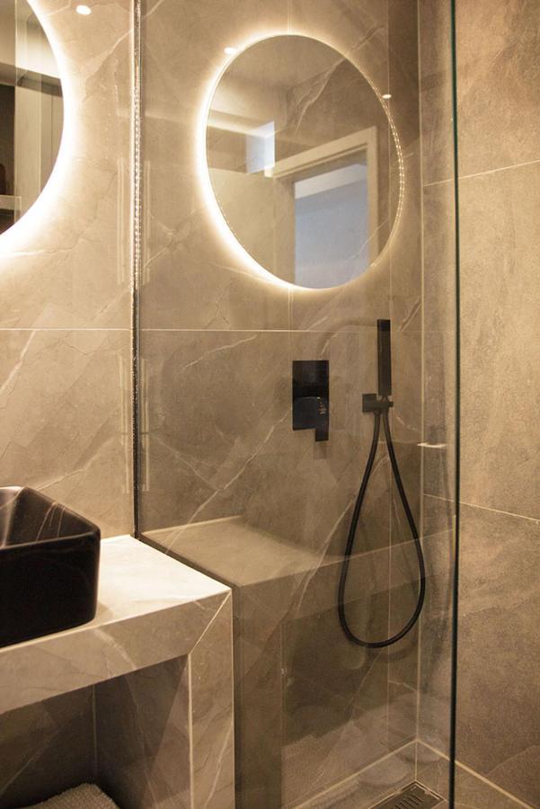 P J Luxury Suites Serres Buitenkant foto